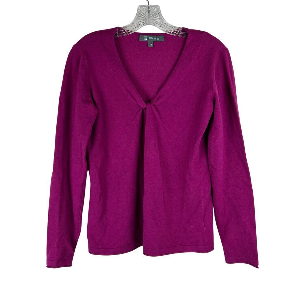 Title Nine V-Neck Twisted Front Sweater‎ Purple Small